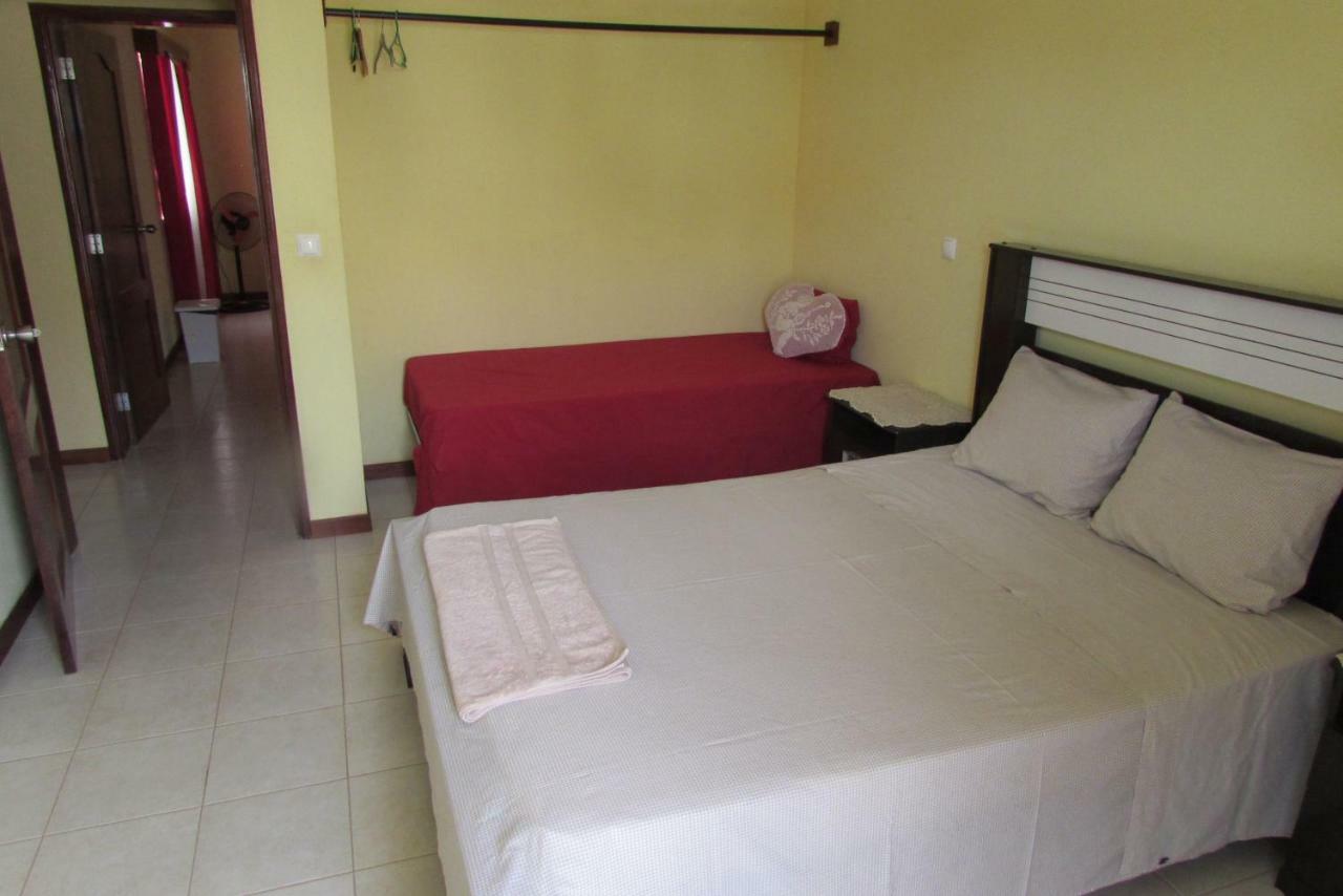 Rooming House Espargos Esterno foto